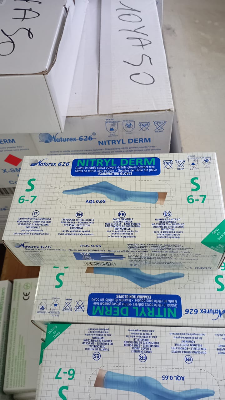 GANTS EN NITRILE
